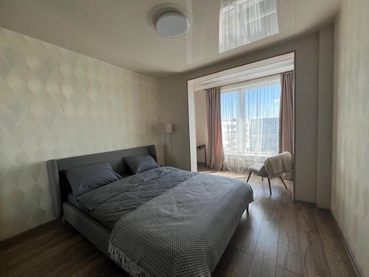 Apartments Vip Avalon Lviv Buitenkant foto