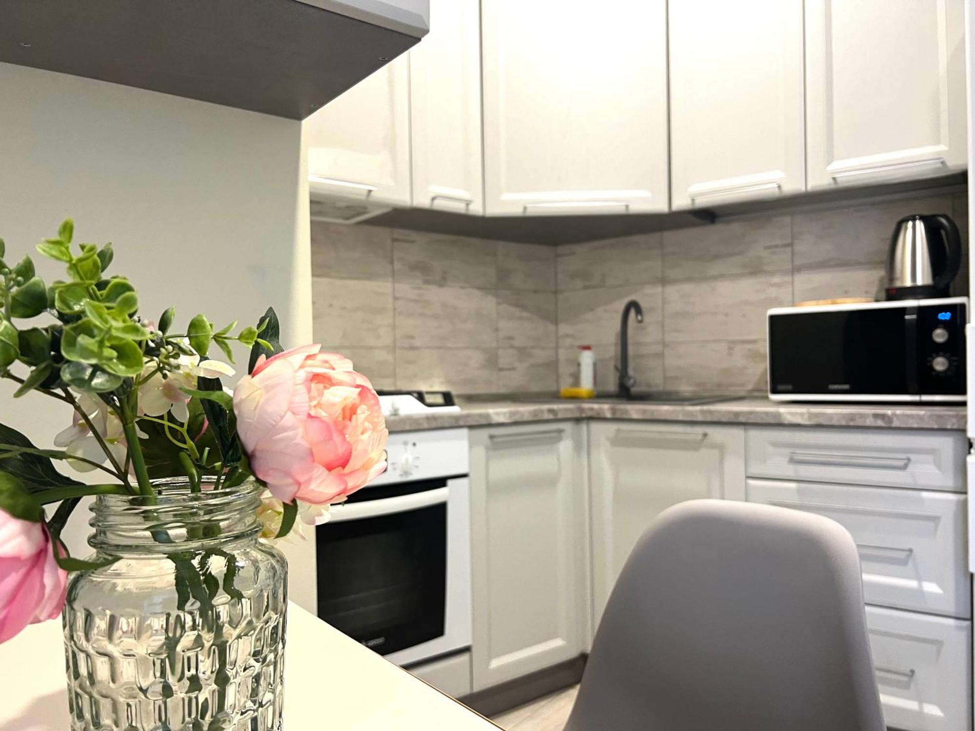 Apartments Vip Avalon Lviv Buitenkant foto